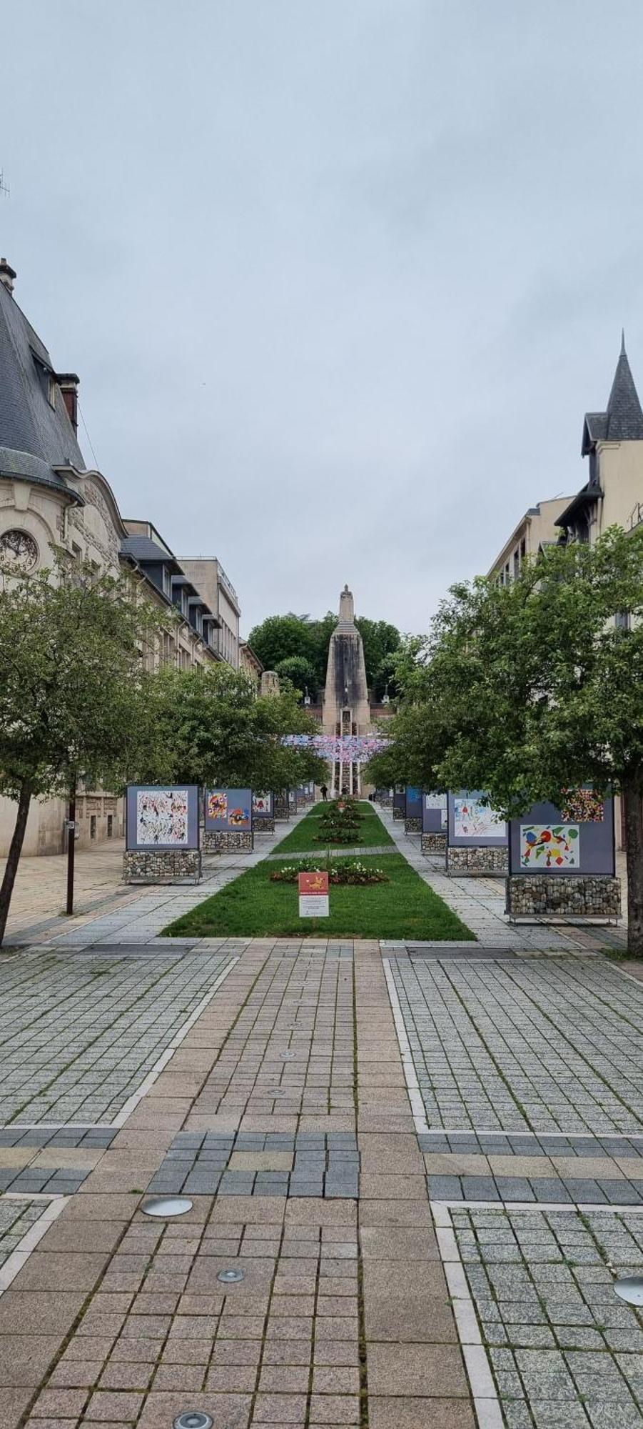 Auberge De Jeunesse - Hi Verdun Kültér fotó