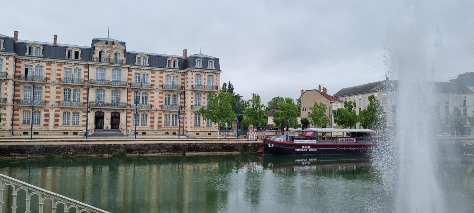 Auberge De Jeunesse - Hi Verdun Kültér fotó